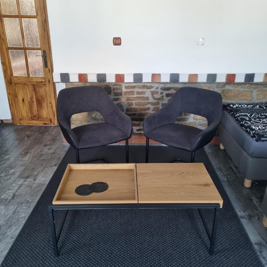 Vila Lucia - Apartman 2 Plzen Luaran gambar