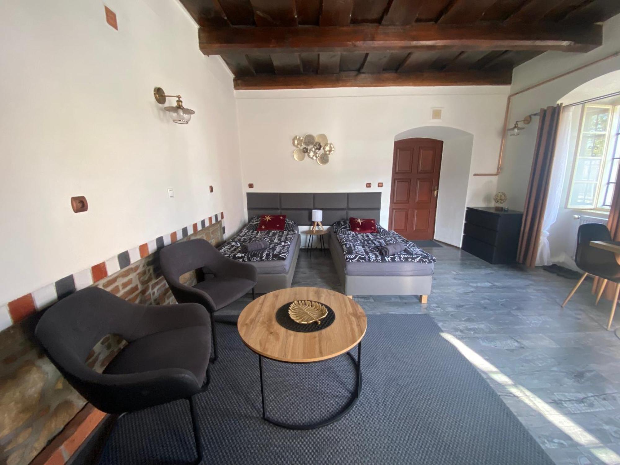 Vila Lucia - Apartman 2 Plzen Luaran gambar